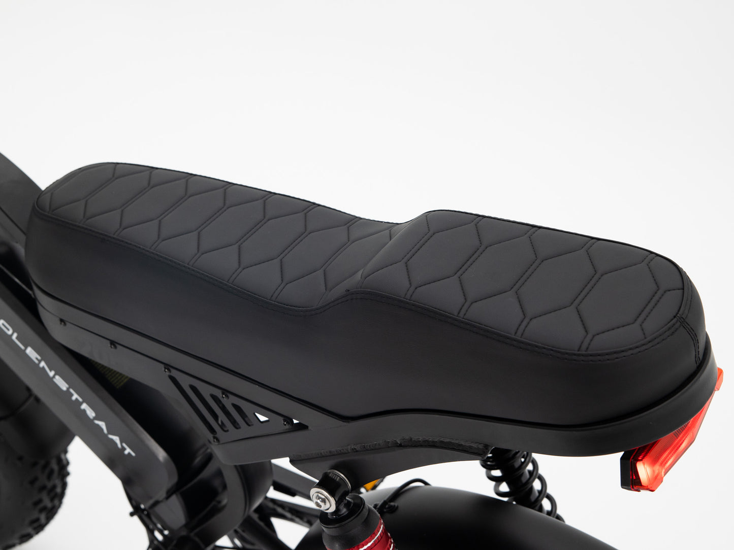 Molenstraat Storm - Saddle