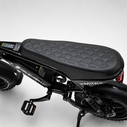 Molenstraat Fatbikes MINI MS black fatbike seat with textured pattern and rear suspension detail